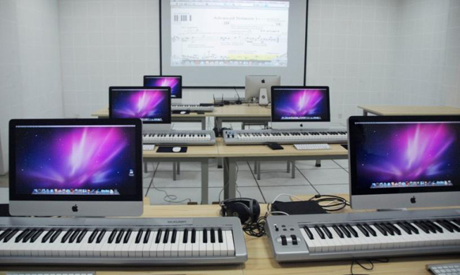 音乐科技实训室a.jpg